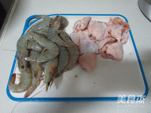 干鍋雞翅蝦的做法-香辣味燒菜譜