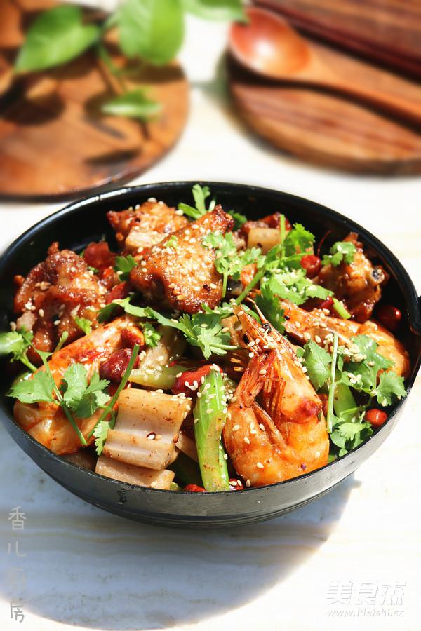 干鍋雞翅蝦的做法-香辣味燒菜譜