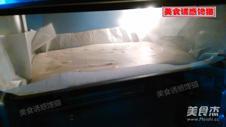 肉松紫薯蛋糕卷的做法-甜味烘焙菜譜-易網健康養生網 肉松紫薯蛋糕卷的做法-甜味烘焙菜譜