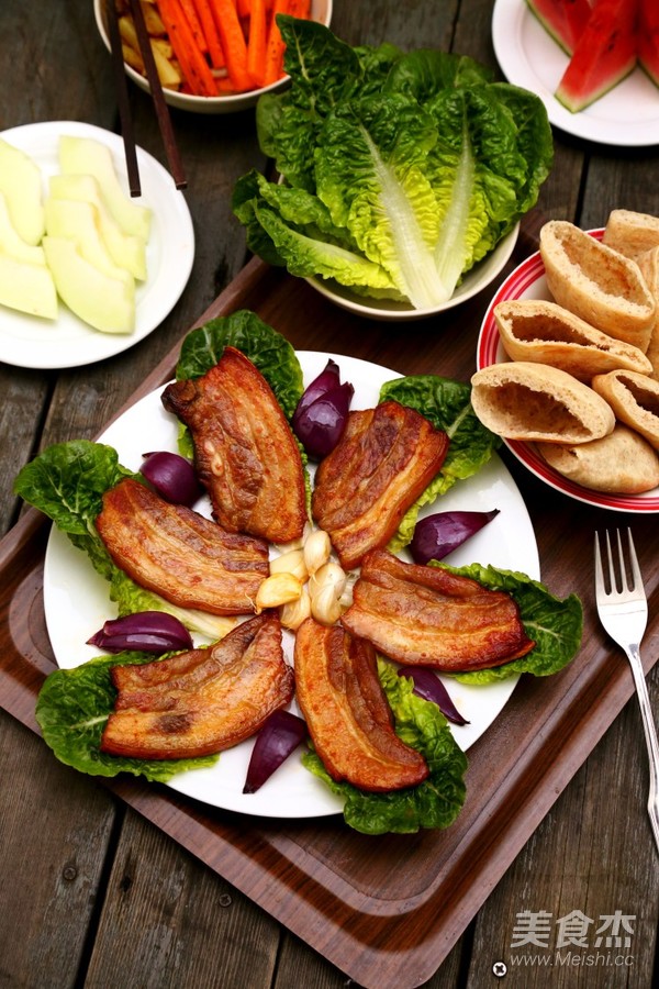 五花肉燒烤的做法-蒜香味烘焙菜譜-易網健康養生網 五花肉燒烤的做法-蒜香味烘焙菜譜