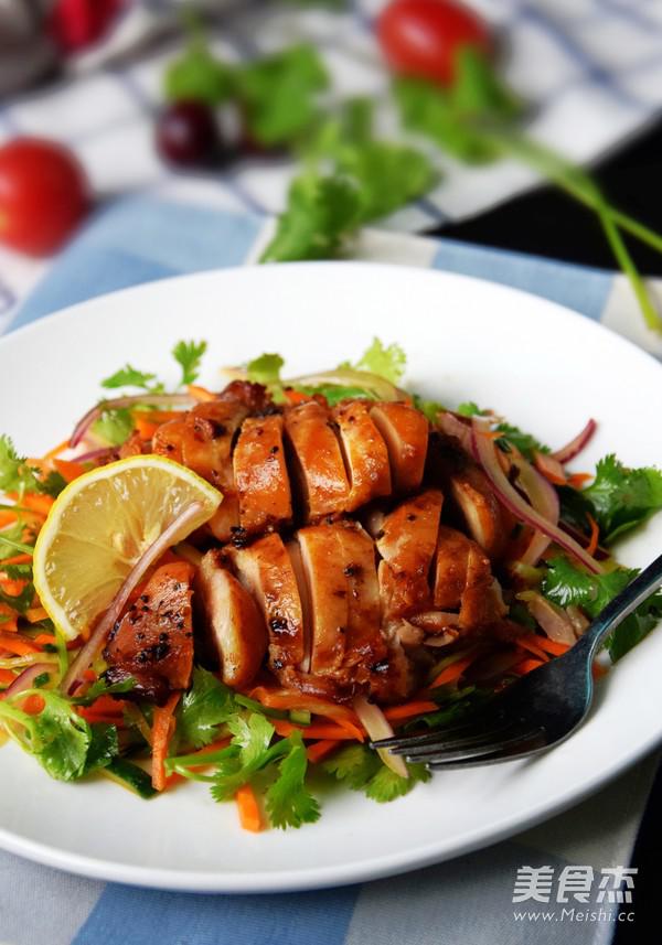 烤雞肉沙拉的做法-家常味烤菜譜-易網健康養生網 烤雞肉沙拉的做法-家常味烤菜譜