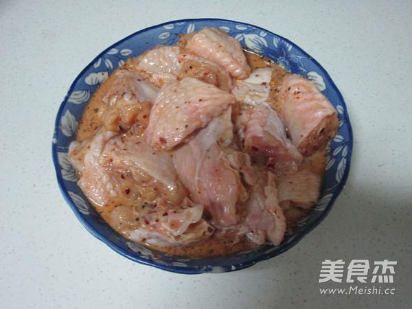 干鍋雞翅蝦的做法-香辣味燒菜譜