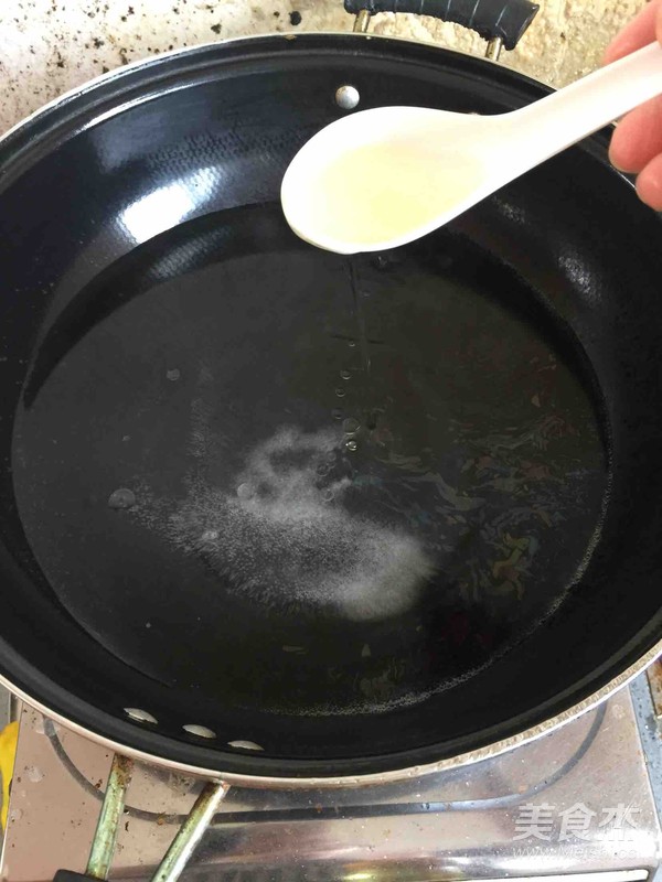 涼拌菠菜的做法-家常味拌菜譜-易網健康養生網 涼拌菠菜的做法-家常味拌菜譜