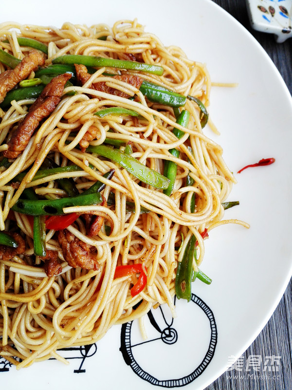 豆角肉絲炒面的做法-家常味炒菜譜-易網健康養生網 豆角肉絲炒面的做法-家常味炒菜譜