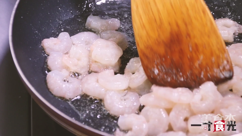 三色炒蝦仁的做法-咸鮮味炒菜譜-易網健康養生網 三色炒蝦仁的做法-咸鮮味炒菜譜