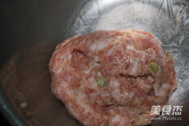 蟲草白菜木耳肉丸粉絲湯的做法-家常味砂鍋菜譜-易網健康養生網 蟲草白菜木耳肉丸粉絲湯的做法-家常味砂鍋菜譜