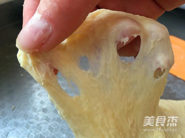 肉松面包卷的做法-咸鮮味烤菜譜