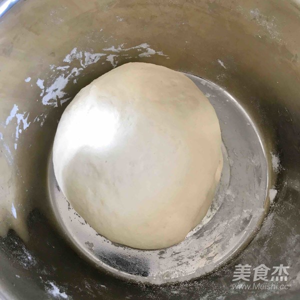 培根香腸披薩的做法-家常味烤菜譜-易網<a href=http://www.xllyou.com/ target=_blank class=infotextkey>健康養生</a>網 培根香腸披薩的做法-家常味烤菜譜