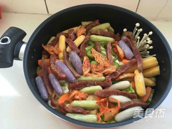 韓國年糕芝士火鍋的做法-咖喱味燉菜譜