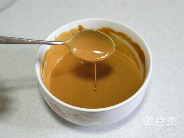 盛夏中的清涼味道—雞絲涼面的做法-咸鮮味拌菜譜-易網<a href=http://www.xllyou.com/ target=_blank class=infotextkey>健康養生</a>網 盛夏中的清涼味道—雞絲涼面的做法-咸鮮味拌菜譜