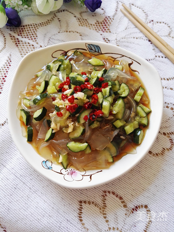 拉皮拌黃瓜的做法-香辣味拌菜譜-易網健康養生網 拉皮拌黃瓜的做法-香辣味拌菜譜