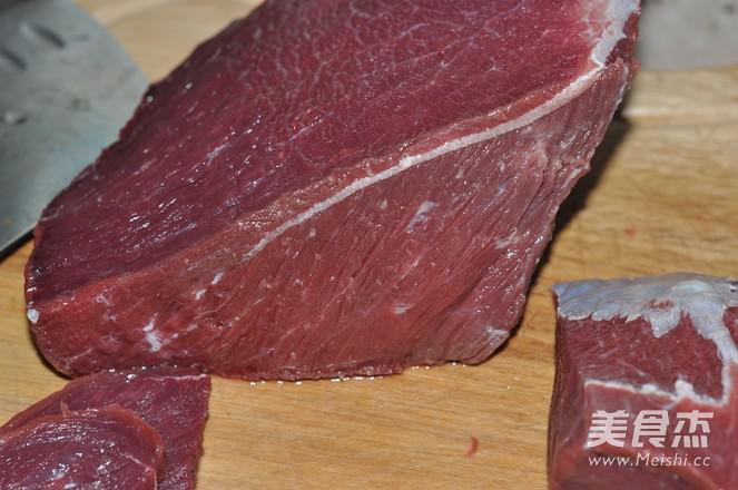 懶人版自制孜然牛肉干的做法-五香味蒸菜譜-易網(wǎng)<a href=http://www.xllyou.com/ target=_blank class=infotextkey>健康養(yǎng)生</a>網(wǎng) 懶人版自制孜然牛肉干的做法-五香味蒸菜譜