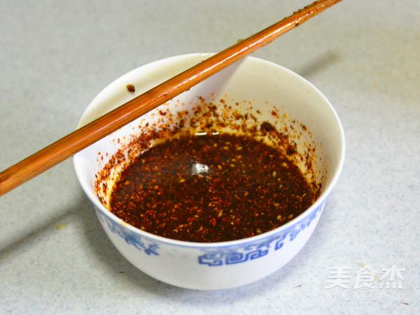 盛夏中的清涼味道—雞絲涼面的做法-咸鮮味拌菜譜-易網健康養生網 盛夏中的清涼味道—雞絲涼面的做法-咸鮮味拌菜譜