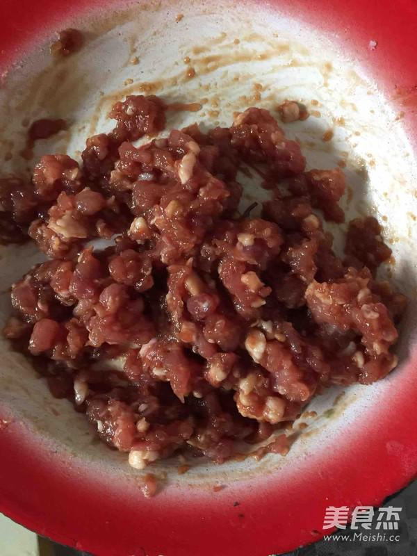 蒿子桿蒸肉餅的做法-咸鮮味蒸菜譜-易網健康養生網 蒿子桿蒸肉餅的做法-咸鮮味蒸菜譜