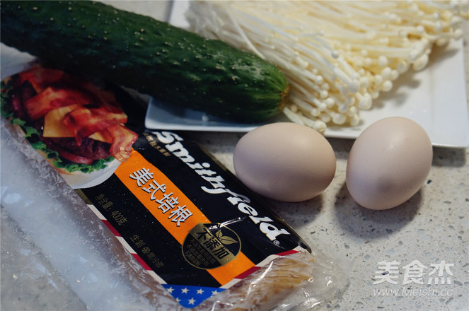 雞蛋培根卷的做法-黑椒味烤菜譜-易網<a href=http://www.xllyou.com/ target=_blank class=infotextkey>健康養生</a>網 雞蛋培根卷的做法-黑椒味烤菜譜