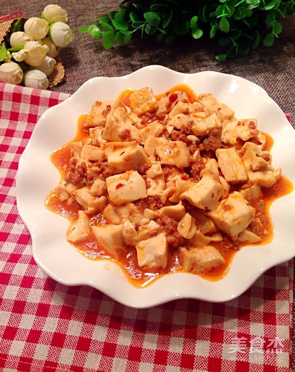 肉末老干媽豆腐的做法-家常味燒菜譜-易網(wǎng)健康養(yǎng)生網(wǎng) 肉末老干媽豆腐的做法-家常味燒菜譜