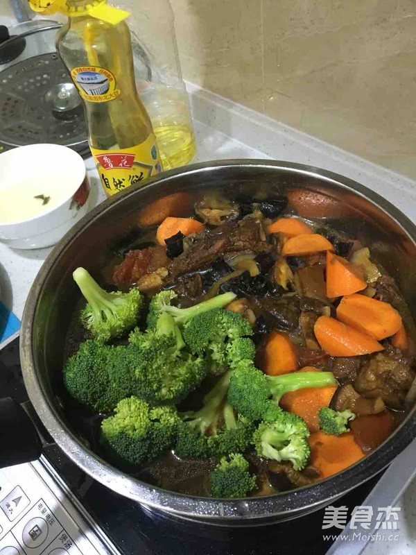 美味的羊肉手抓飯的做法-咸鮮味燜菜譜-易網健康養生網 美味的羊肉手抓飯的做法-咸鮮味燜菜譜