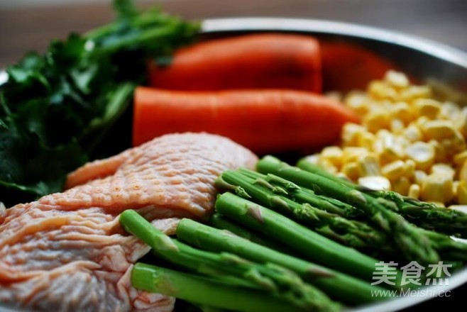 星級酒店野生牛肝菌炒飯的做法-家常味炒菜譜