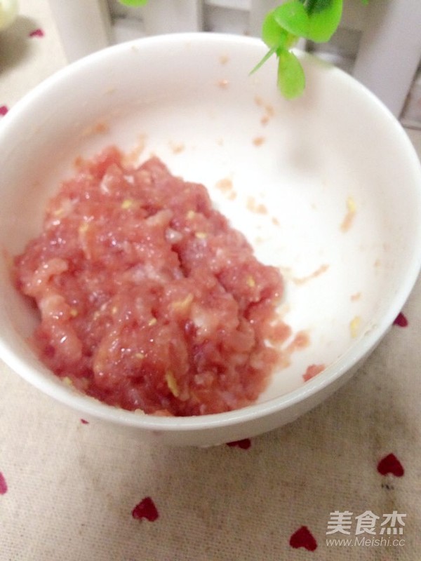 肉末老干媽豆腐的做法-家常味燒菜譜-易網(wǎng)<a href=http://www.xllyou.com/ target=_blank class=infotextkey>健康養(yǎng)生</a>網(wǎng) 肉末老干媽豆腐的做法-家常味燒菜譜