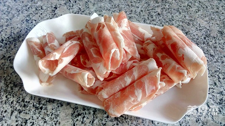 炒羊肉片的做法-蔥香味炒菜譜-易網<a href=http://www.xllyou.com/ target=_blank class=infotextkey>健康養生</a>網 炒羊肉片的做法-蔥香味炒菜譜