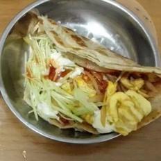 完美早餐:手抓餅的做法-酸甜味炒菜譜