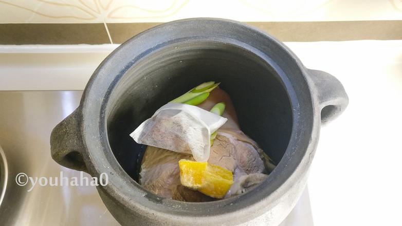 東坡發財肘子的做法-家常味燉菜譜