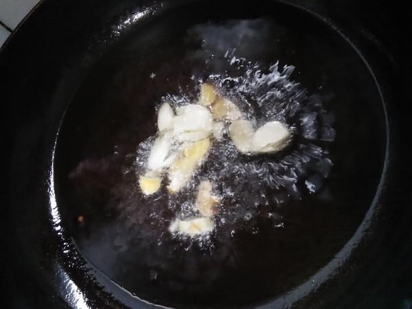 新鮮豌豆燒鴨子的做法-咸鮮味燒菜譜-易網健康養生網 新鮮豌豆燒鴨子的做法-咸鮮味燒菜譜