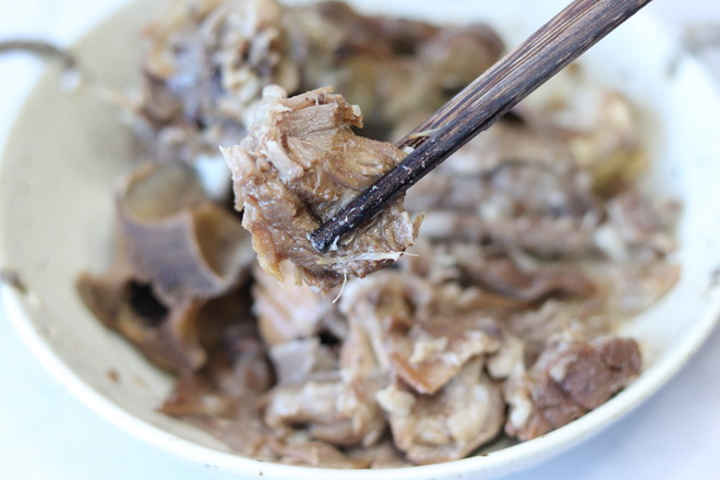 醬羊脖骨的做法-家常味燉菜譜-易網健康養生網 醬羊脖骨的做法-家常味燉菜譜