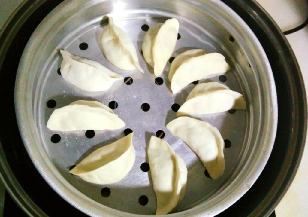 菠菜雞蛋蒸餃的做法-咸鮮味蒸菜譜-易網健康養生網 菠菜雞蛋蒸餃的做法-咸鮮味蒸菜譜