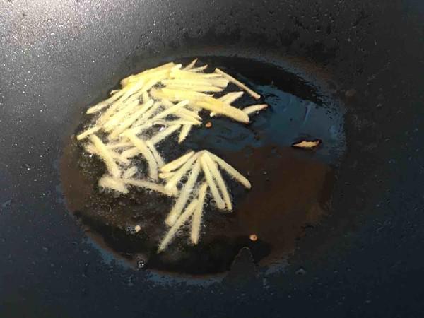 韭菜千張炒肉絲的做法-家常味炒菜譜-易網健康養(yǎng)生網 韭菜千張炒肉絲的做法-家常味炒菜譜