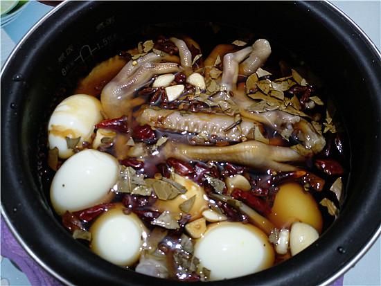 鹵鴨掌鴨翅的做法-五香味鹵菜譜-易網健康養生網 鹵鴨掌鴨翅的做法-五香味鹵菜譜