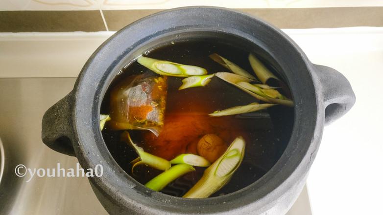 東坡發財肘子的做法-家常味燉菜譜