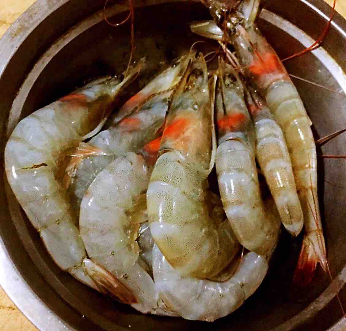 蒜蓉海蝦蒸金針菇的做法-家常味蒸菜譜