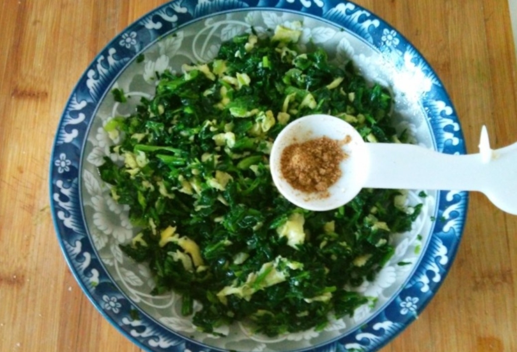 菠菜雞蛋蒸餃的做法-咸鮮味蒸菜譜-易網健康養生網 菠菜雞蛋蒸餃的做法-咸鮮味蒸菜譜