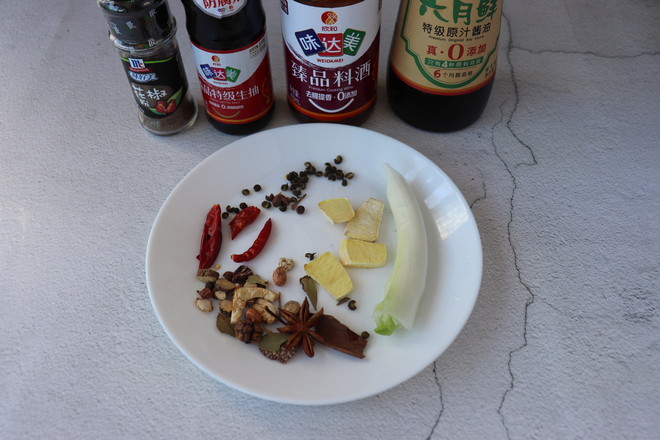 醬羊脖骨的做法-家常味燉菜譜-易網健康養生網 醬羊脖骨的做法-家常味燉菜譜