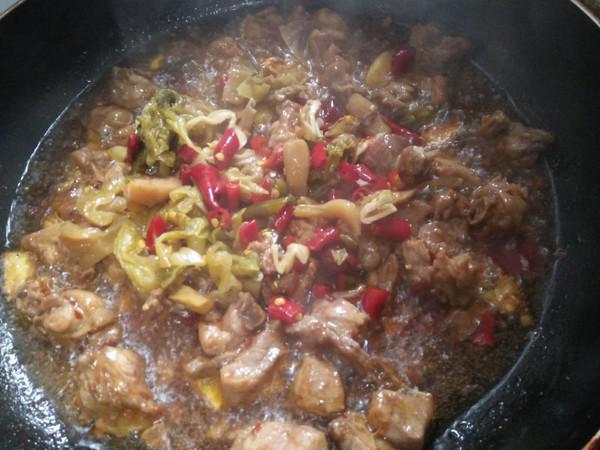 新鮮豌豆燒鴨子的做法-咸鮮味燒菜譜-易網健康養生網 新鮮豌豆燒鴨子的做法-咸鮮味燒菜譜