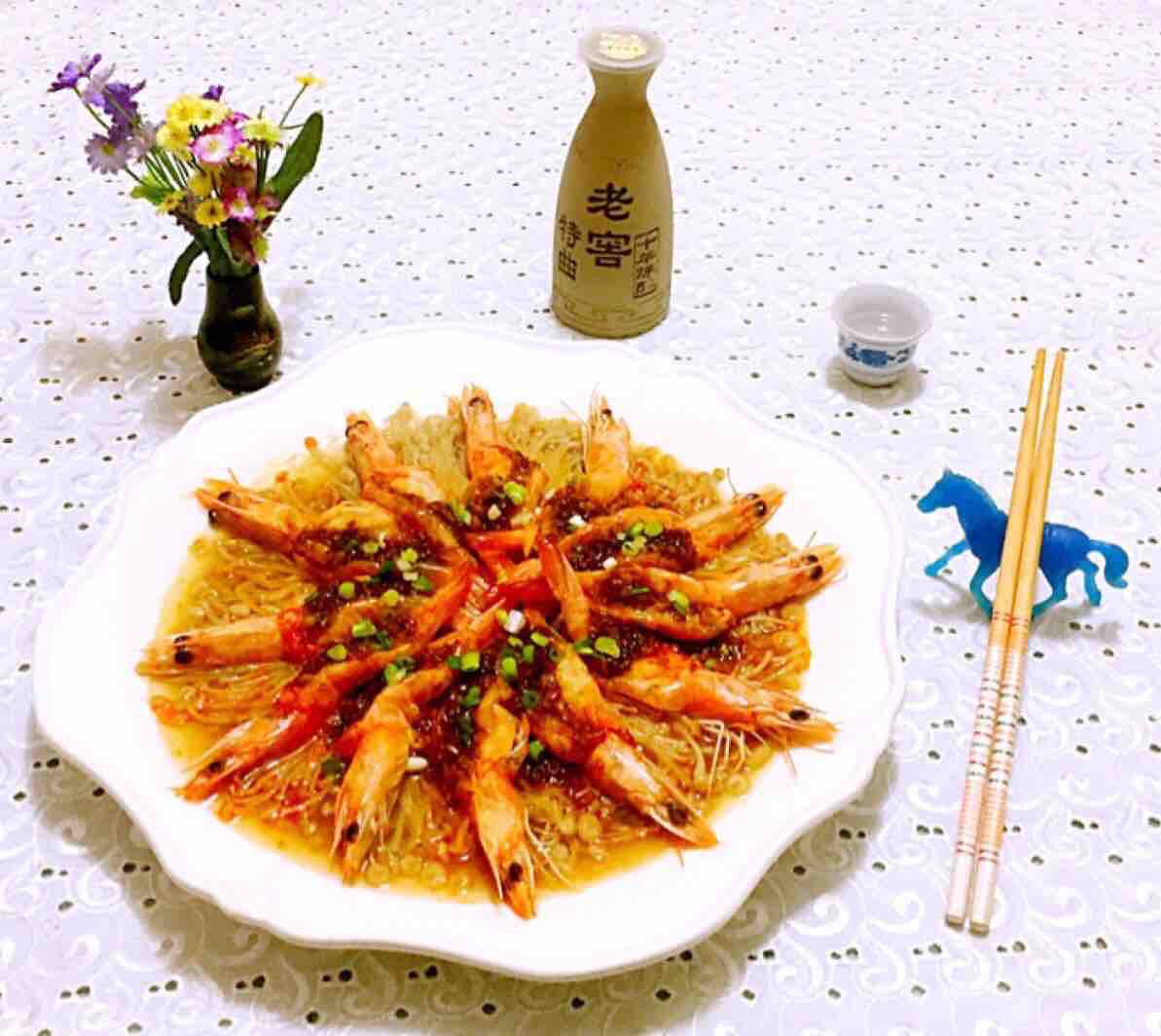 蒜蓉海蝦蒸金針菇的做法-家常味蒸菜譜