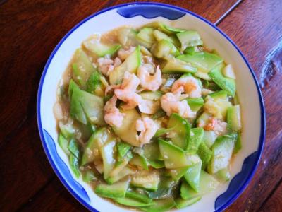 鮮蝦炒西葫蘆的做法-家常味炒菜譜