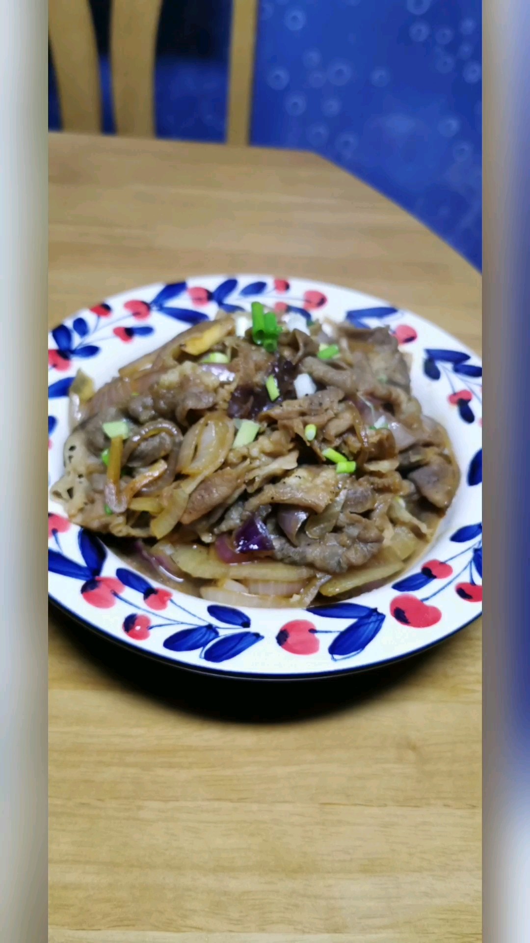 洋蔥炒肥牛的做法-家常味炒菜譜