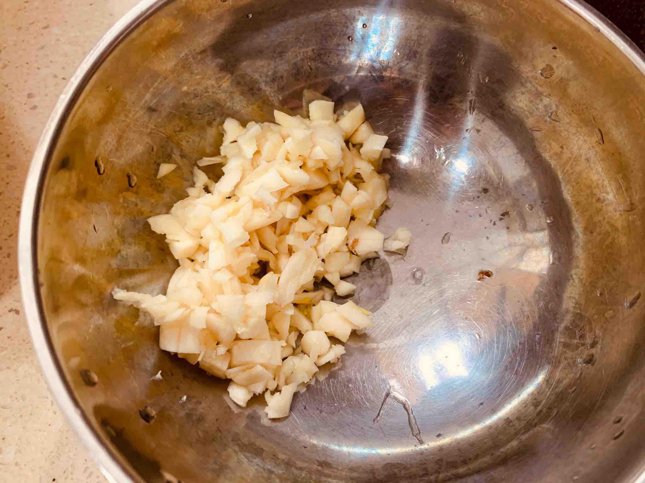 油燜雞的做法-家常味燜菜譜-易網健康養生網 油燜雞的做法-家常味燜菜譜