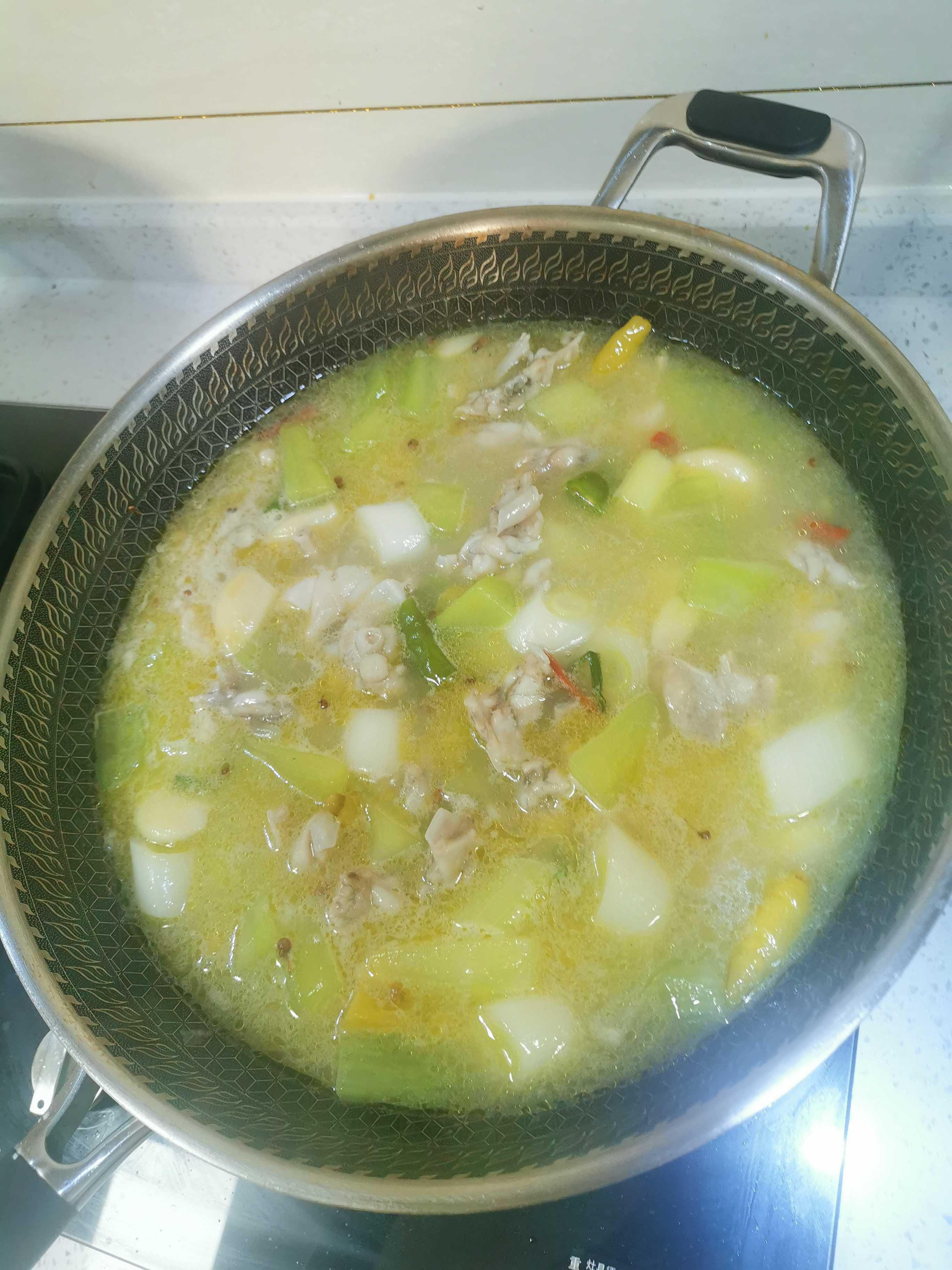 泡椒牛蛙的做法-椒麻味燒菜譜-易網健康養生網 泡椒牛蛙的做法-椒麻味燒菜譜