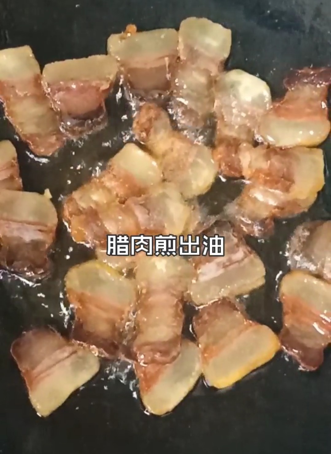 臘肉炒棒菜的做法-家常味炒菜譜-易網<a href=http://www.xllyou.com/ target=_blank class=infotextkey>健康養生</a>網 臘肉炒棒菜的做法-家常味炒菜譜
