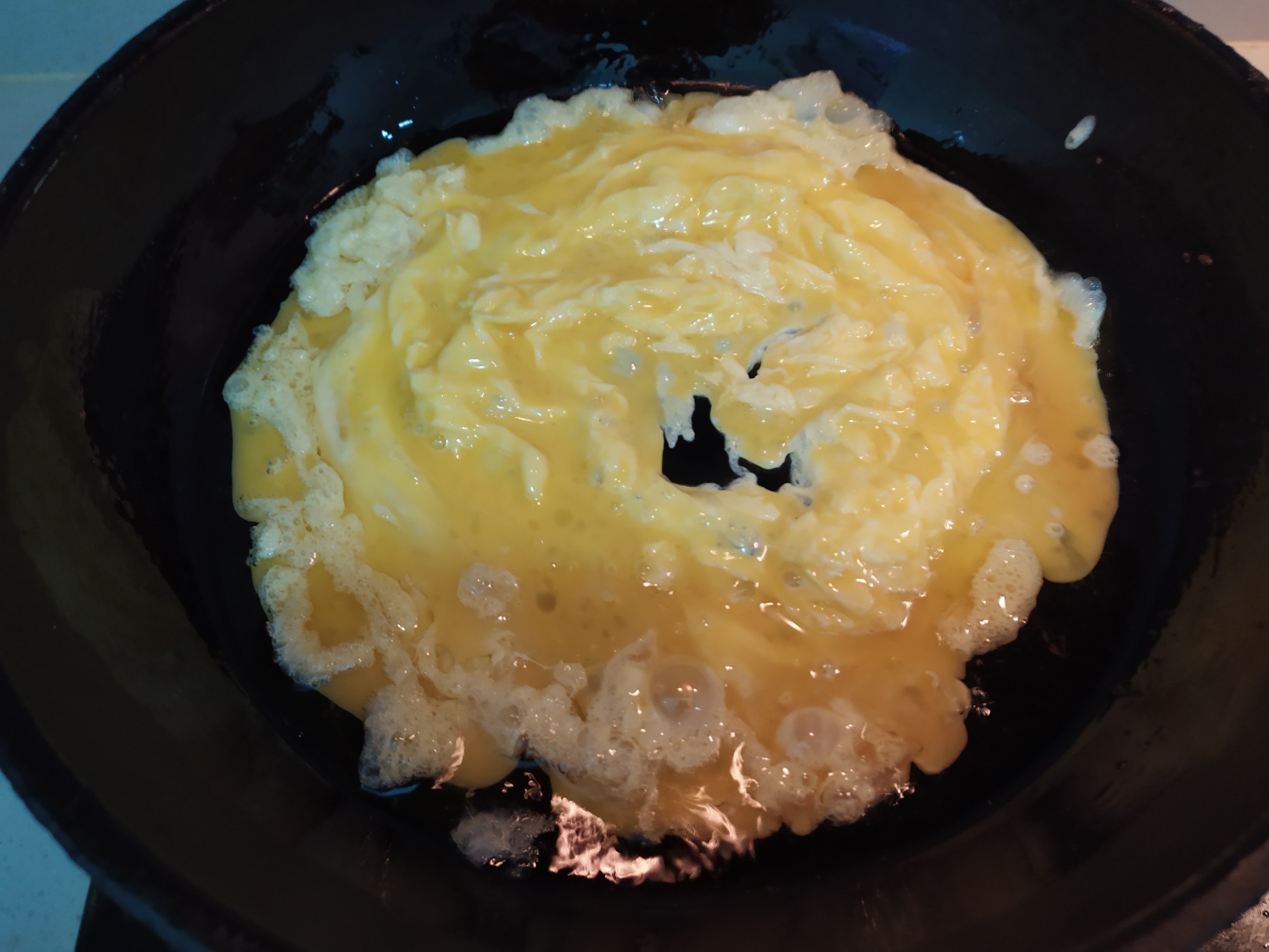 蔥白炒雞蛋木耳的做法-家常味炒菜譜-易網健康養生網 蔥白炒雞蛋木耳的做法-家常味炒菜譜