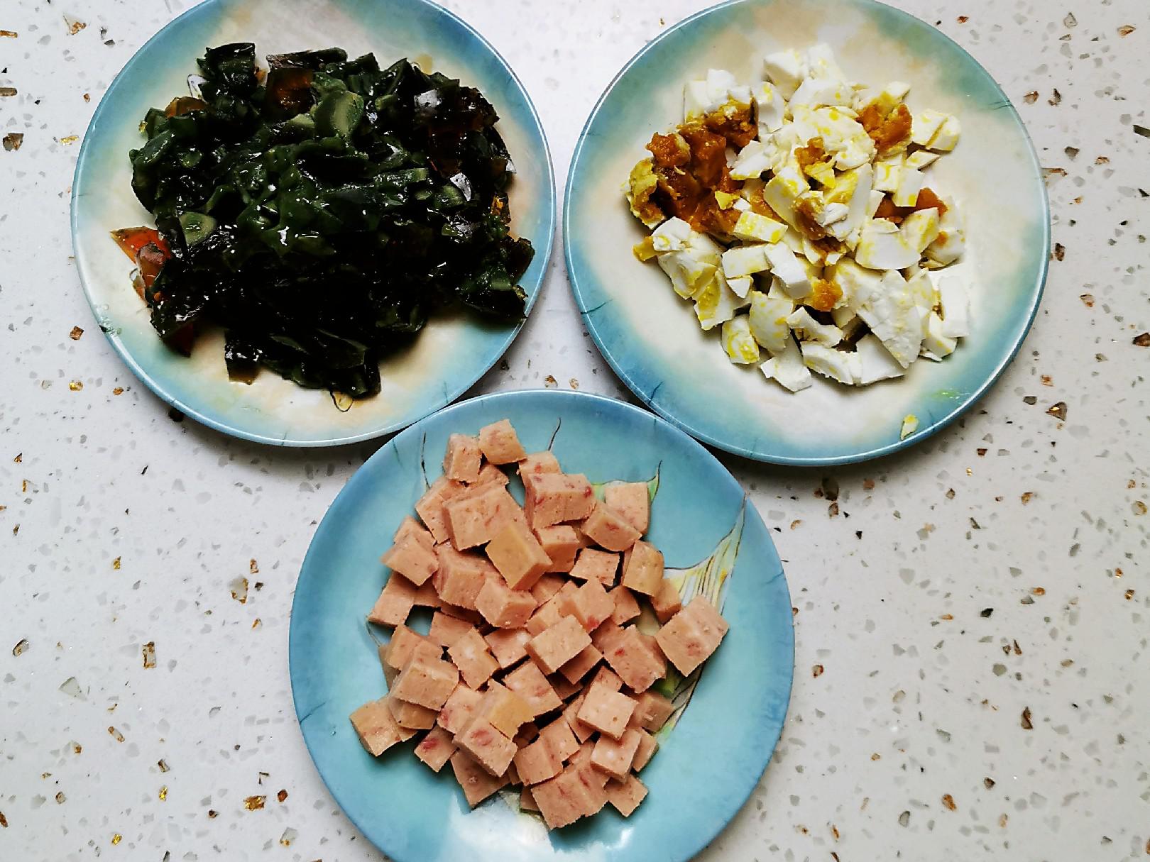 上湯菠菜的做法-咸鮮味煮菜譜-易網健康養生網 上湯菠菜的做法-咸鮮味煮菜譜