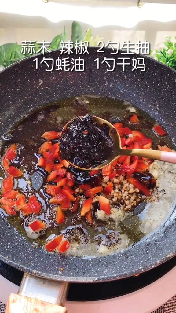 白菜燉豆腐的做法-家常味炒菜譜-易網健康養生網 白菜燉豆腐的做法-家常味炒菜譜