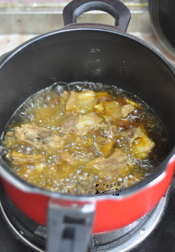 簡易燉排骨的做法-家常味燉菜譜-易網健康養生網 簡易燉排骨的做法-家常味燉菜譜