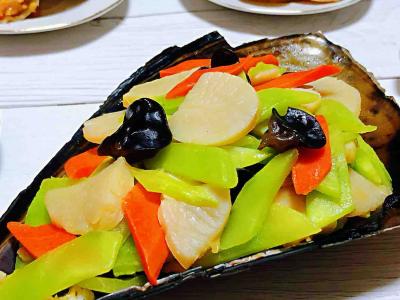 帶子炒萵筍胡蘿卜木耳的做法-咸鮮味炒菜譜