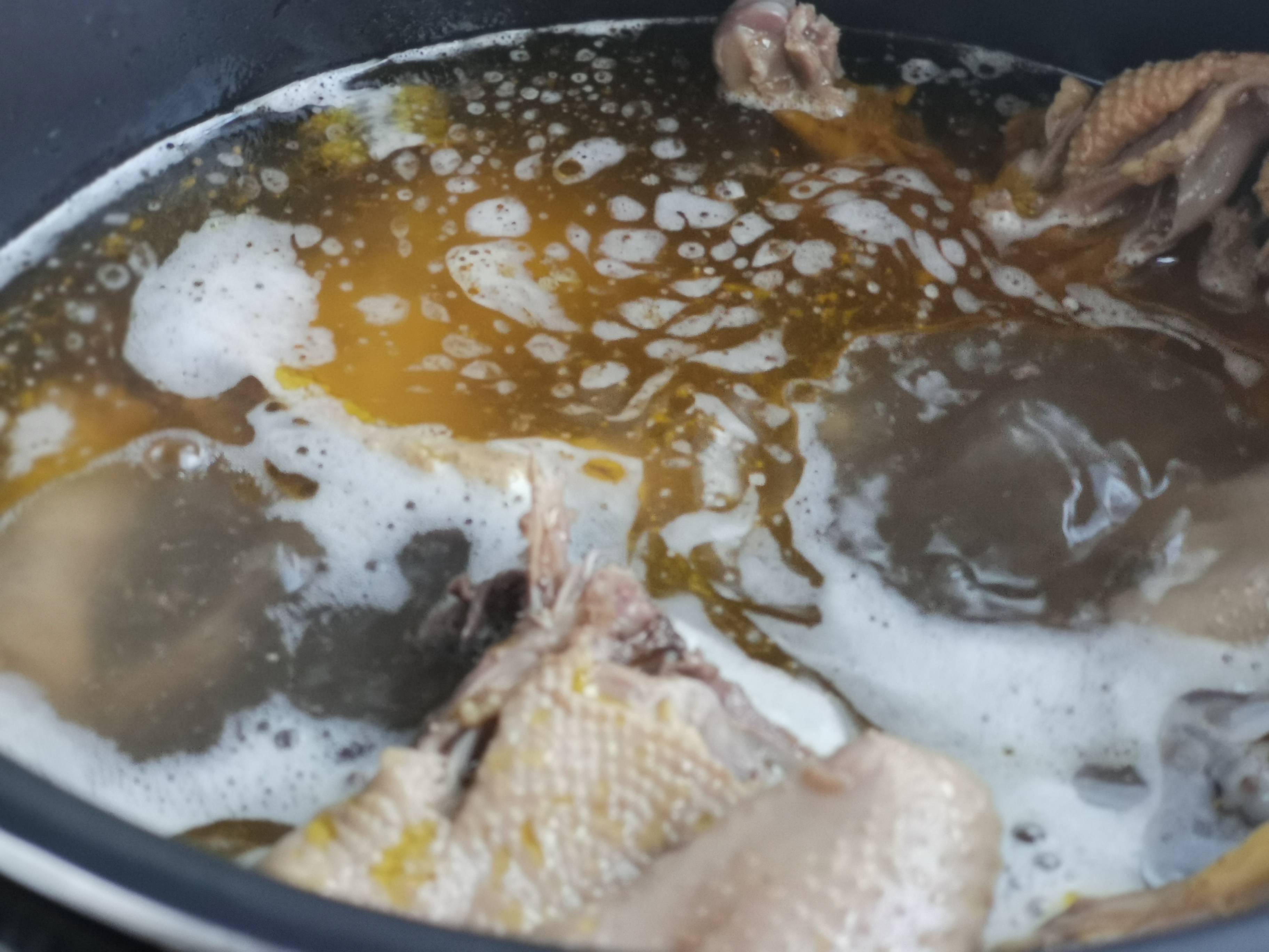 燉雞湯的做法-家常味燉菜譜