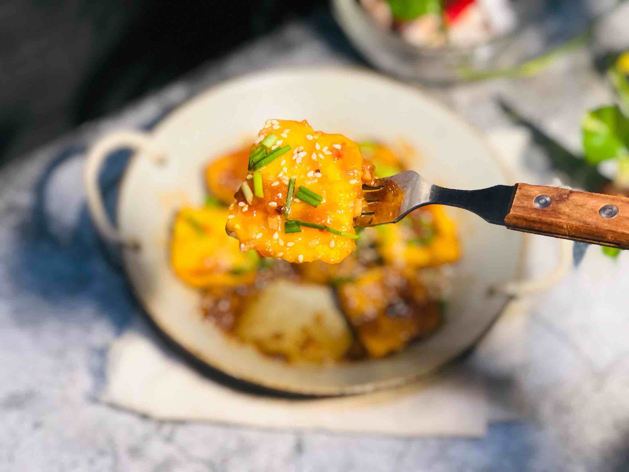 酸甜的脆皮豆腐的做法-酸甜味燒菜譜-易網健康養生網 酸甜的脆皮豆腐的做法-酸甜味燒菜譜