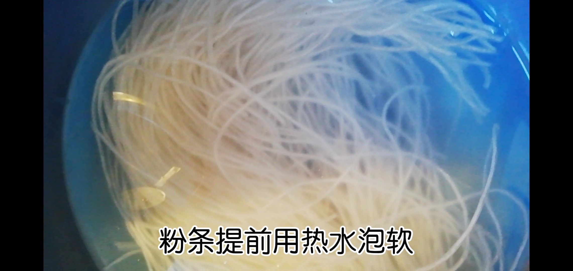 白菜豆腐燉粉條的做法-咸鮮味炒菜譜-易網健康養生網 白菜豆腐燉粉條的做法-咸鮮味炒菜譜